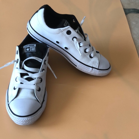Converse White All Star Sneakers Sz 4 - Picture 4 of 5